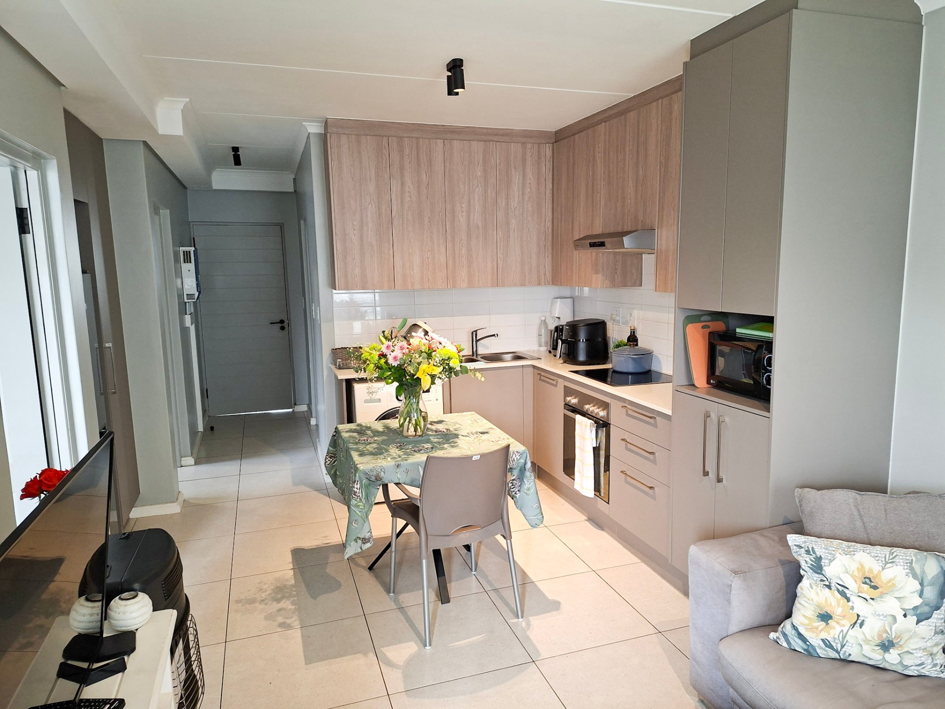 Kitchen and dining area